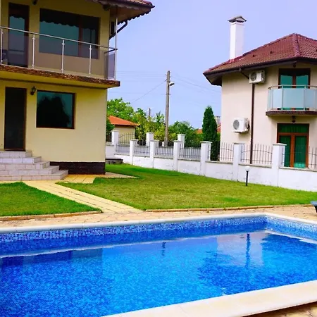 펜션 роза - Rosa