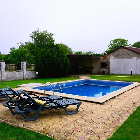 Tatil Evi роза - Rosa Bŭlgarevo