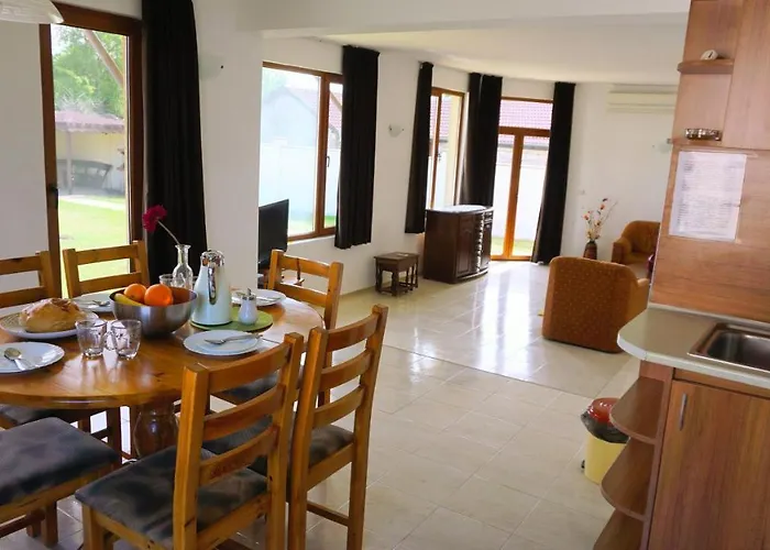 роза - Rosa Булгарево